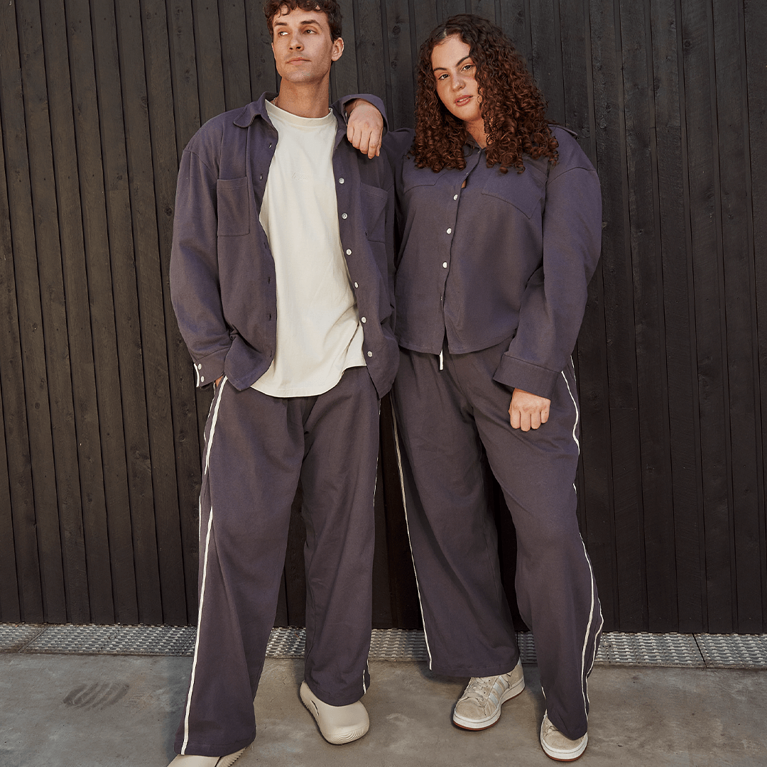 holli travel set worn by male and female